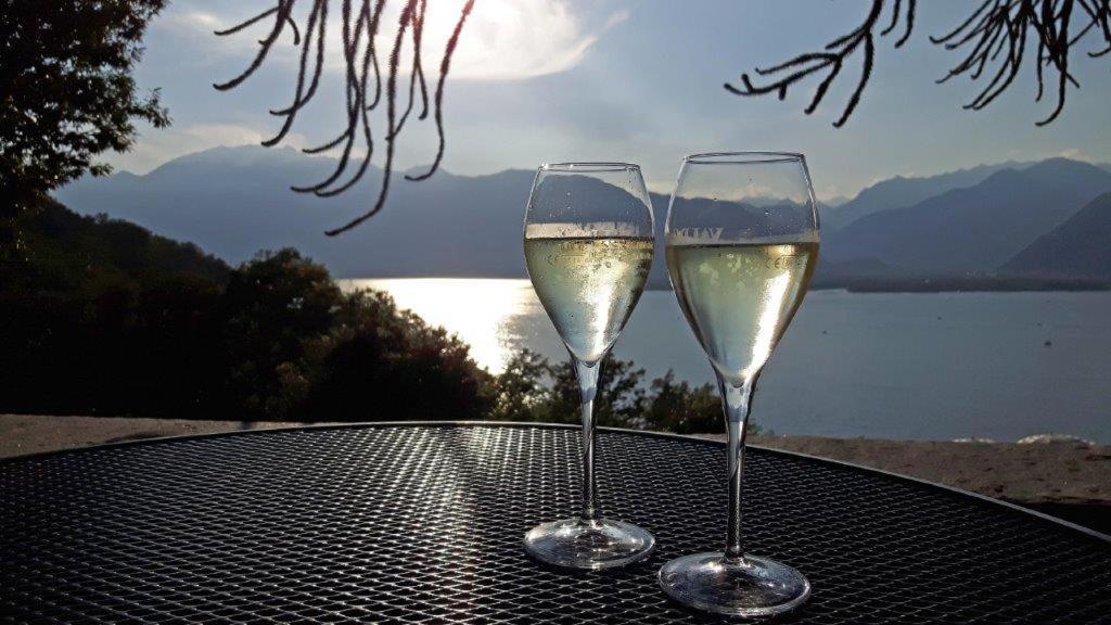 Bellavista Swiss Quality Hotel Gambarogno Bagian luar foto
