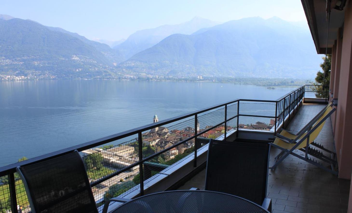 Bellavista Swiss Quality Hotel Gambarogno Bagian luar foto