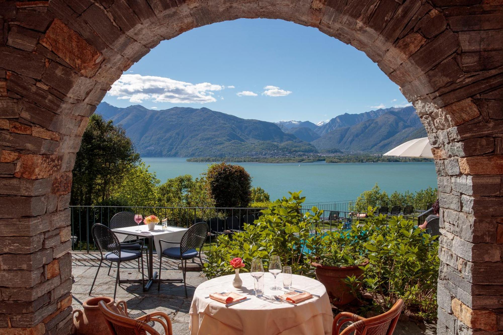 Bellavista Swiss Quality Hotel Gambarogno Bagian luar foto
